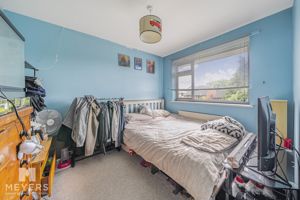 Bedroom - click for photo gallery